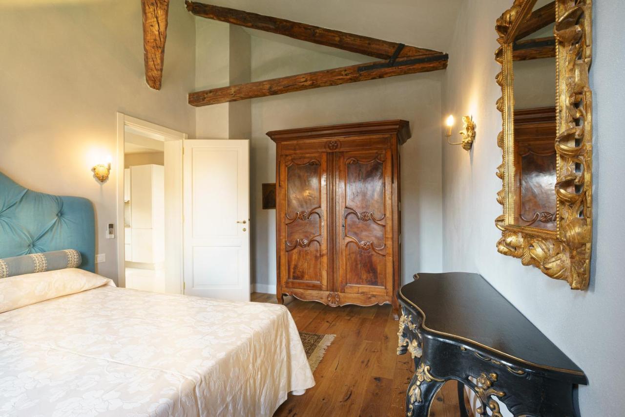 Casa Virginia Direct At The Canal Cannaregio With Own Roof Terrace Venice Exterior photo