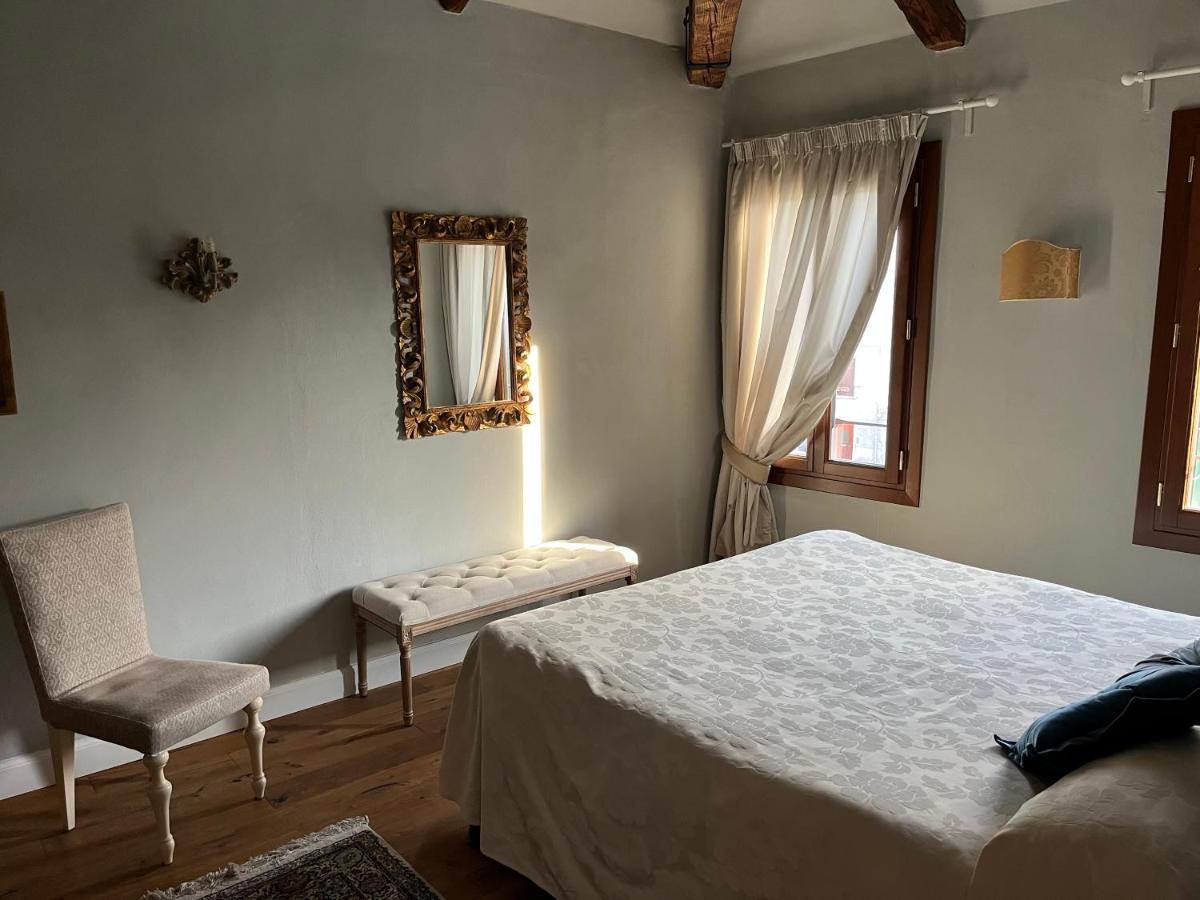 Casa Virginia Direct At The Canal Cannaregio With Own Roof Terrace Venice Exterior photo